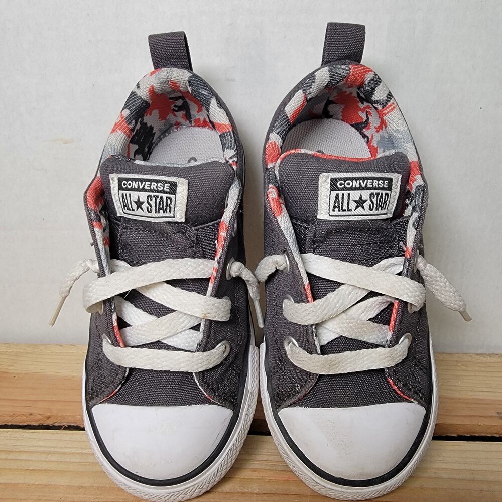 Converse Chuck Taylor All Star Street Toddler Low Tops w/ Dinos Insoles - Size 8